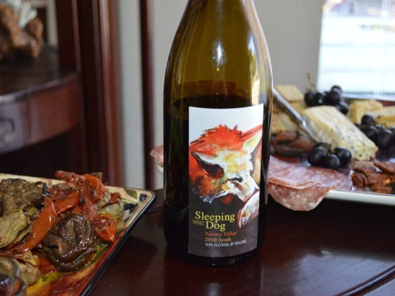 Sleeping Dog wine with food